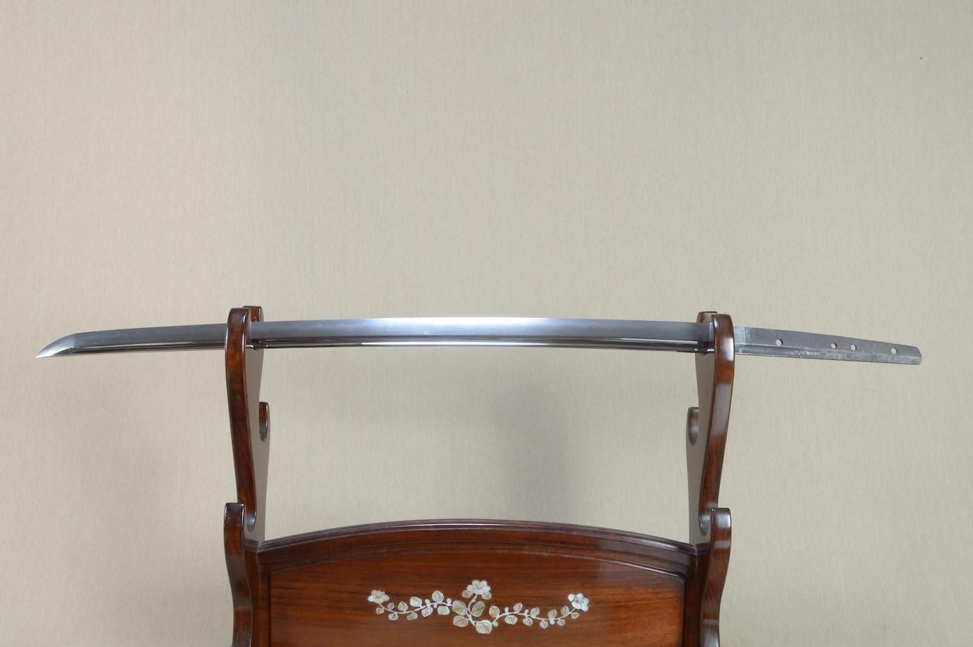 研ぎ上がり・斬れ味保証、鑑賞用の古刀に 】「無銘」63.6cm