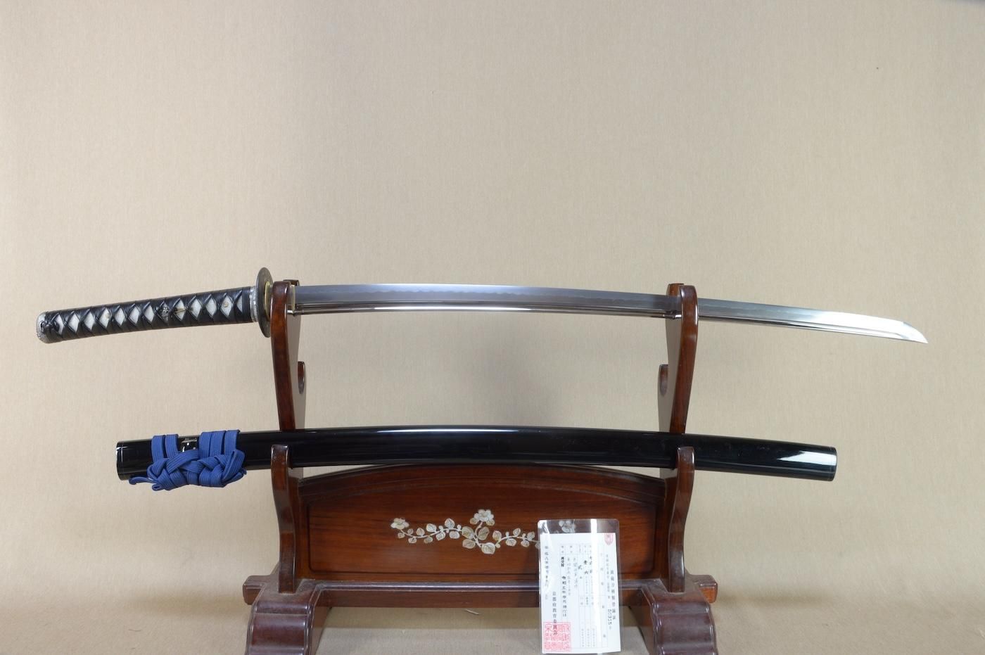 日本刀｜刀剣や居合道着の通販なら池田美術 居合刀を中心に幅広く販売