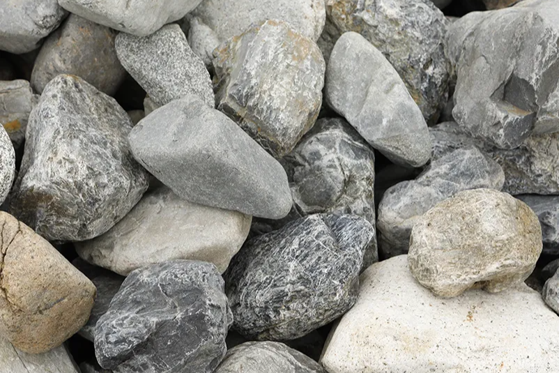 甲賀石 50-200mm＜価格,サイズ,色＞｜庭ガーデニングの粋で