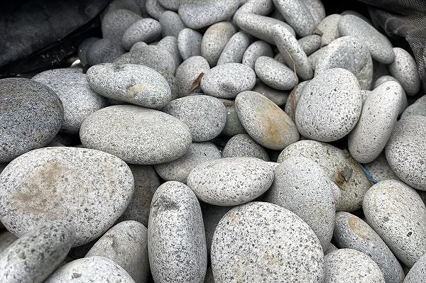 たまご石 90-120mm｜庭ガーデニングの粋でおしゃれな石の専門店