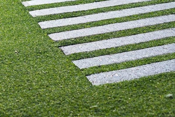 スタライプグラニットスリム サビ 900*60*30mm（見切り、石畳など