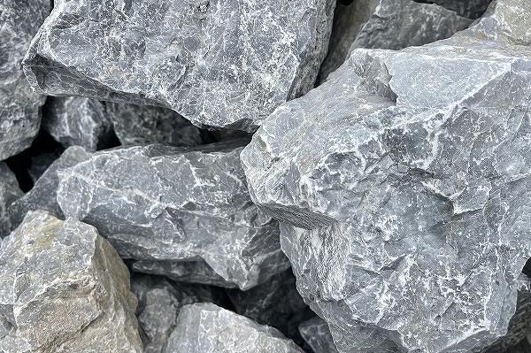 グレースノーロック 200-300mm＜価格,サイズ,色＞｜庭ガーデニングの粋