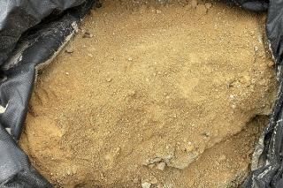 揖斐赤石 ごろた石＜価格,サイズ,色＞数量限定！｜庭ガーデニングの粋