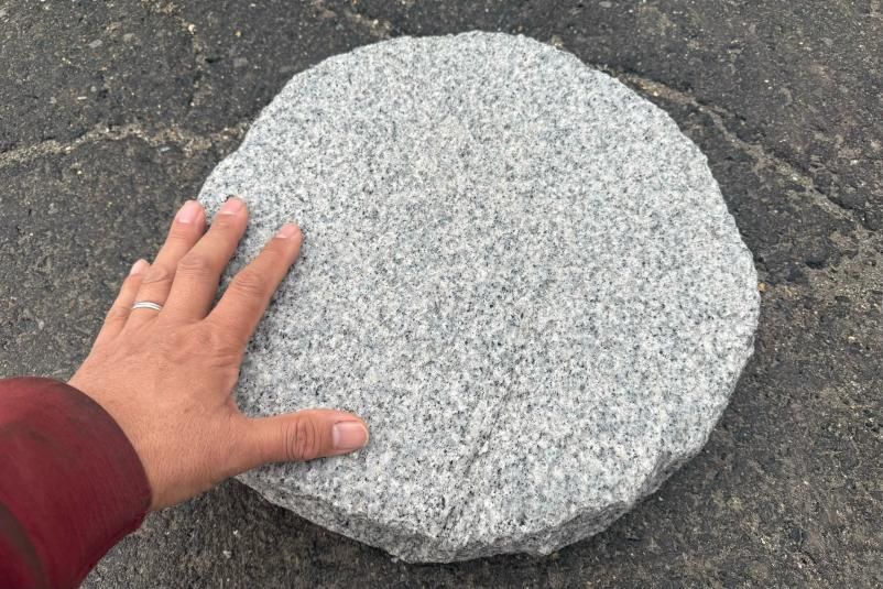 最適な価格 御影石飛石 白 360mm＜価格,サイズ,色＞｜庭ガーデニングの粋で その他