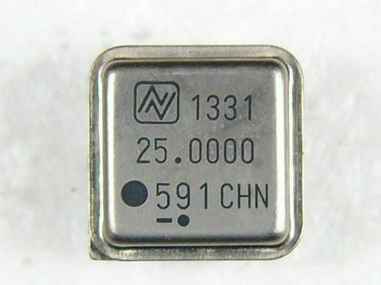 【準備中】　1つのみの出品　プログラマブル水晶発振器 準備中】 1つのみの出品 プログラマブル水晶発振器 準備中】 1つ