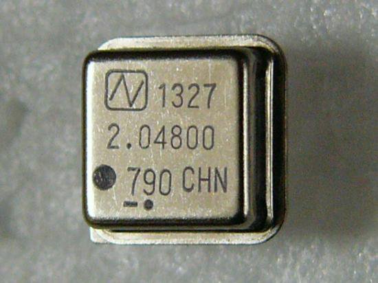 1327 2.048MHz - 電子部品　鈴商