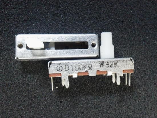 オーディオ用電解コンデンサー47μF25V85℃ ニチコンMUSE・KZ