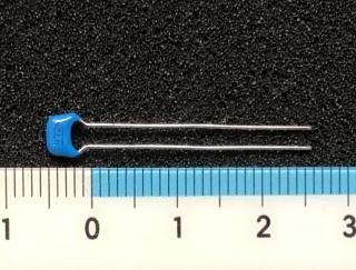 コンデンサ - 電子部品 鈴商 コンデンサ - 電子部品 鈴商