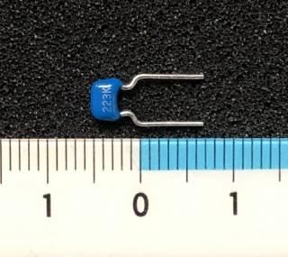 コンデンサ - 電子部品 鈴商 コンデンサ - 電子部品 鈴商