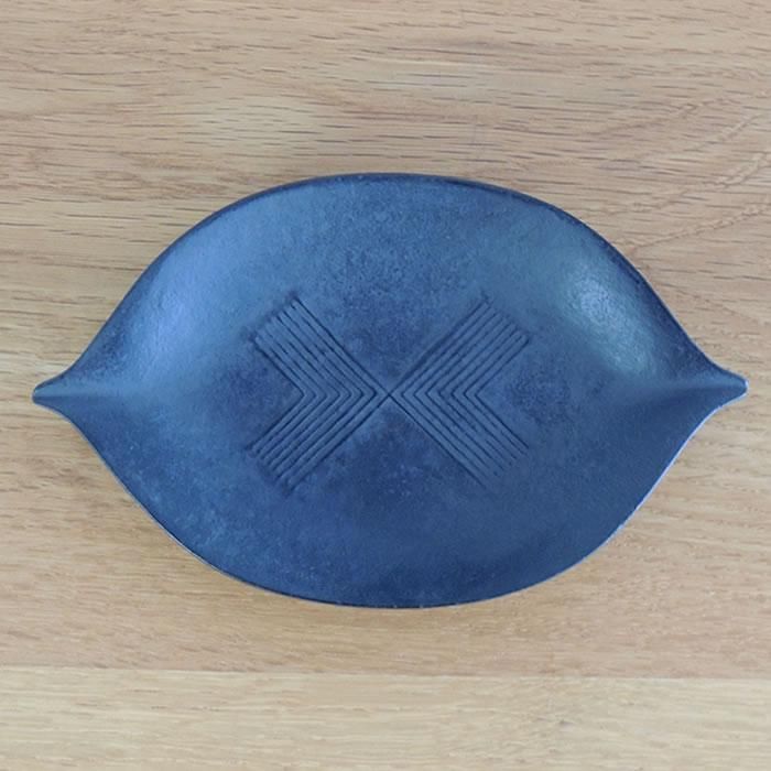 馬場 忠寛 | 南部鉄器 リーフ小皿 - 馬場 忠寛（ばば ただひろ