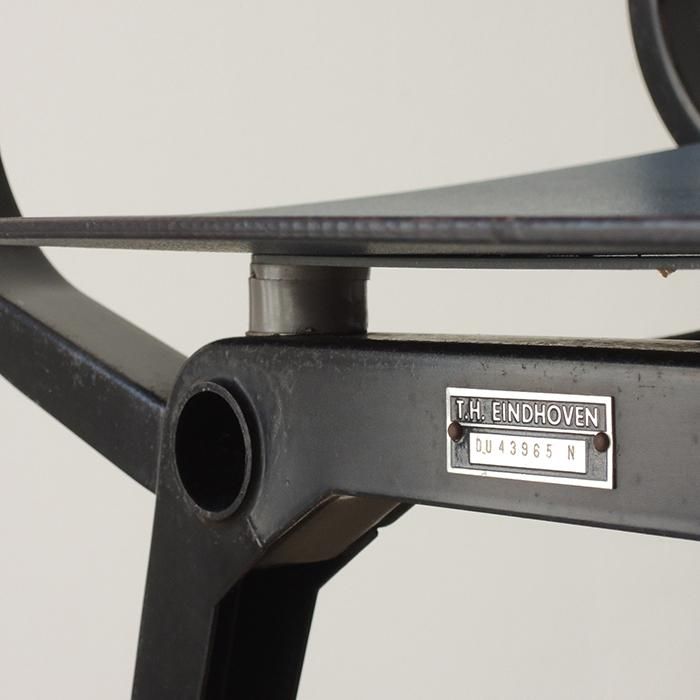 Friso Kramer, Revolt Chair (フリゾ・クラマー, アーレント社 Friso Kramer, Revolt Chair (フリゾ・クラマー, アーレント社