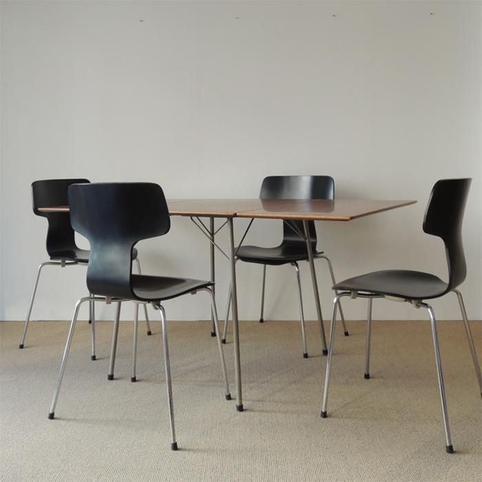 Arne Jacobsen, Drop-leaf Table / model. 3601 (1950-60s Arne Jacobsen, Drop-leaf Table / model. 3601 (1950-60s