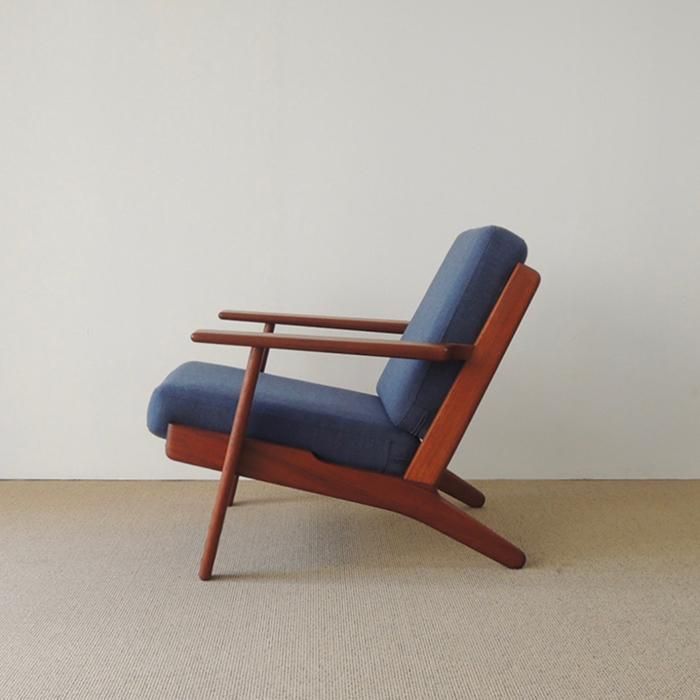 Hans J. Wegner, Easy Chair / model. GE290 (1960s) - VINTAGE Hans J. Wegner, Easy Chair / model. GE290 (1960s) - VINTAGE