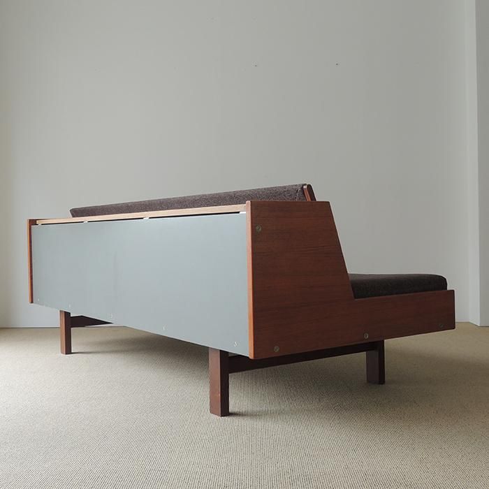 Hans J. Wegner, Daybed Sofa / Model. GE258 (1970s) - VINTAGE