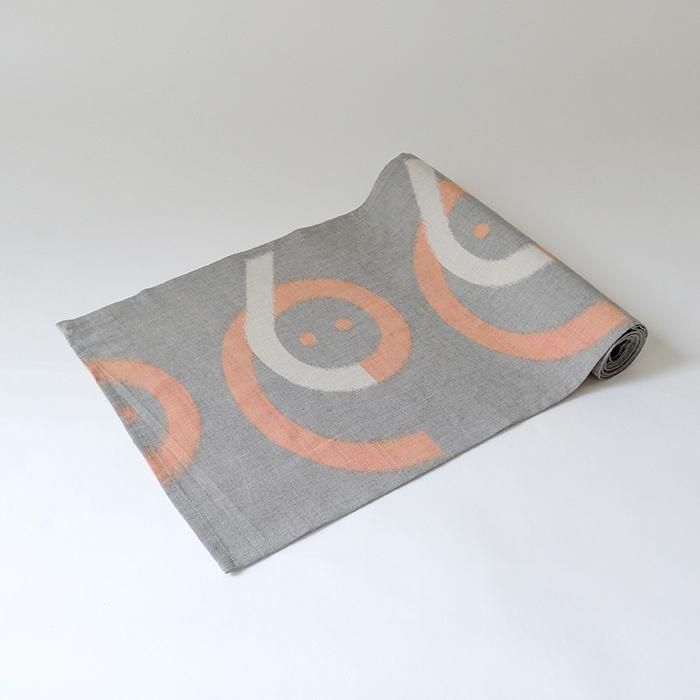 46/D. | 久留米絣 テーブルランナー（レッド 