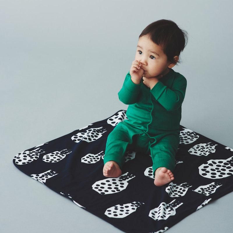 白 フリル付 新品未使用 mina perhonen ベビードレス おくるみ - 通販