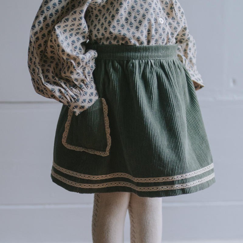 Little Cotton Clothes（リトルコットンクローズ）2023AW<BR>Margot Skirt<BR>beech cord<Br>スカート