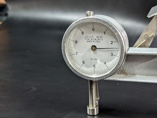 国産ヌメ ブラック 黒 タンニン鞣し レザークラフト 革材料 ヌメ