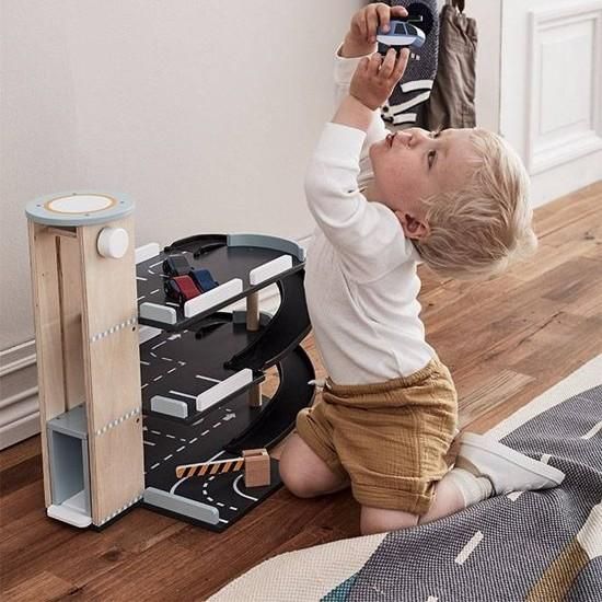 木製 立体駐車場 - Kids Concept (キッズコンセプト) - フリバ free