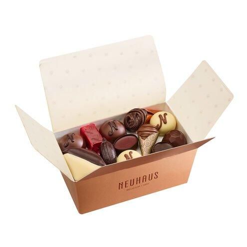 バロタン TIMELESS MASTERPIECES BALLOTIN - Neuhaus (ノイハウス) - フリバ free birds - ヨーロッパの食品・雑貨をお手軽に通販。 8,400円以上で日本への送料無料! ノイハウス Neuhaus CLASSIC Pralines アソート 500g