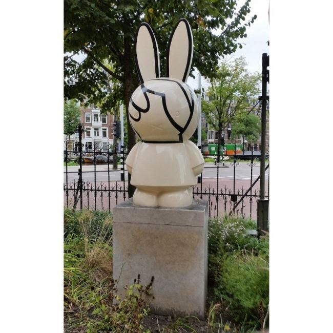 アムステルダム国立美術館 x ミッフィー 「Miffy for Peace アムステルダム国立美術館 x ミッフィー 「Miffy for Peace