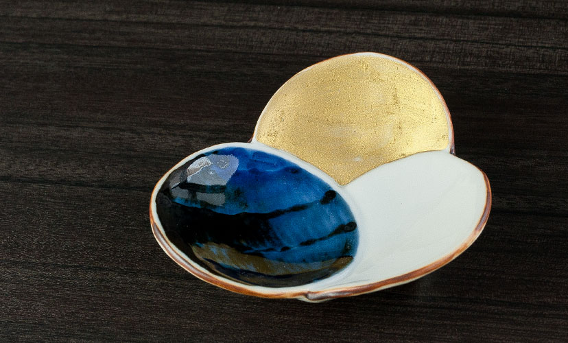 小皿 3枚 染付 色絵付 丸窓 金彩 大明壽清年製 蛇の目