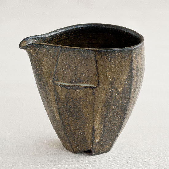 灰黒面取注器 - 和食器通販 うつわ耶馬都｜食卓を彩る作家もの