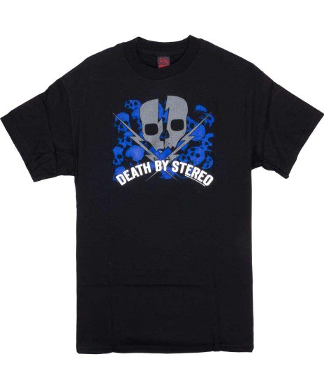 Death By Stereo/オフィシャルバンドTシャツ/Death In Lifeカラー：ブラック<br>サイズ：M<br>スカルのバンドロゴのデザインです。