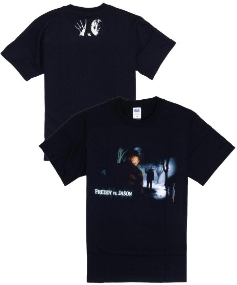 Freddy Vs Jason/オフィシャル映画Tシャツカラー：ブラック<br>サイズ：S〜L<br>フレディー対ジェイソンのデザインです。