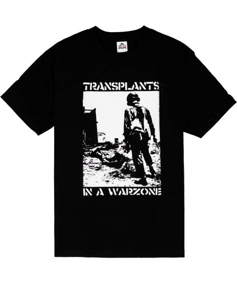 Transplants/オフィシャルバンドTシャツ/Soldier<ul><li>カラー：ブラック</li><li>サイズ：M,L,XL</li><li>写真をモノクロ2階調で兵士をデザイン</li></ul>