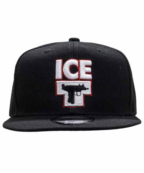 Ice-T/オフィシャルキャップ/スナップバック6パネル/UZIピストルバンドロゴカラー：ブラック<br>サイズ：フリー<br>ブラックにICE TとUZIの刺繍