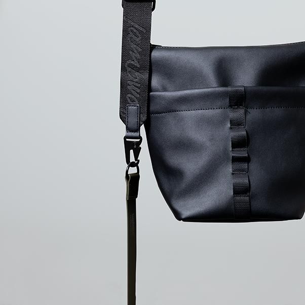 Lambwolf Collective】DOG PEOPLE BUCKET BAG （ラムウルフ