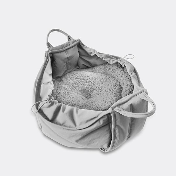 <img class='new_mark_img1' src='https://img.shop-pro.jp/img/new/icons1.gif' style='border:none;display:inline;margin:0px;padding:0px;width:auto;' />3way round carrycot OLLA