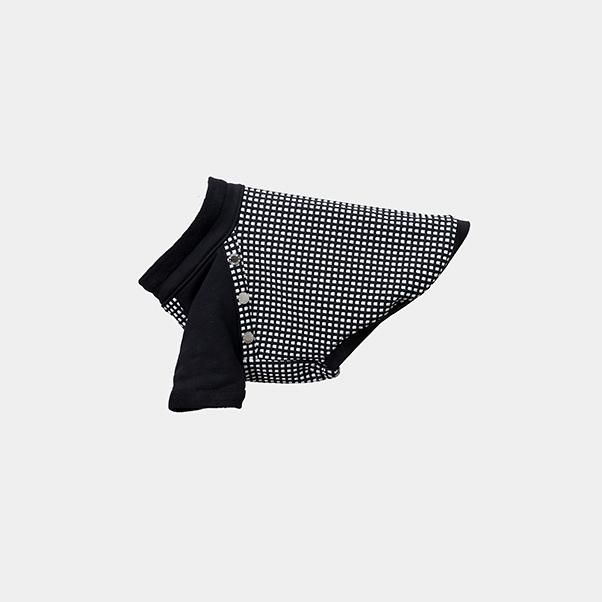 <img class='new_mark_img1' src='https://img.shop-pro.jp/img/new/icons20.gif' style='border:none;display:inline;margin:0px;padding:0px;width:auto;' />3D Checked Sweater