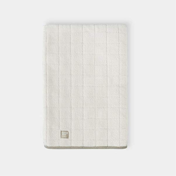 <img class='new_mark_img1' src='https://img.shop-pro.jp/img/new/icons5.gif' style='border:none;display:inline;margin:0px;padding:0px;width:auto;' />BABY FLEECE TOWEL