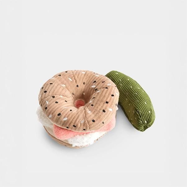 <img class='new_mark_img1' src='https://img.shop-pro.jp/img/new/icons5.gif' style='border:none;display:inline;margin:0px;padding:0px;width:auto;' />BAGEL +PICKLE