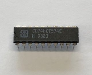 TI(旧ハリス)製　CD74HCT574E(10個)