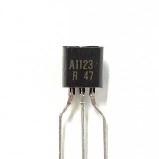 トランジスタ　2SB1015　250ヶ　未開封 トランジスタ 2SB1015 250ヶ 未開封 アマチュア無線