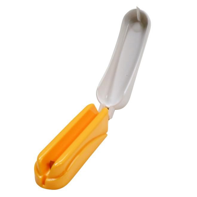 Amazon｜ナガオ 皮むき器 ピーラー ムッキーちゃん オレンジ 9.8cm 箱入り 日本製｜ピーラー・皮むき器 オンライン通販