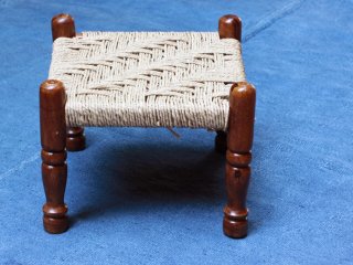 インド  縄編みの角椅子
