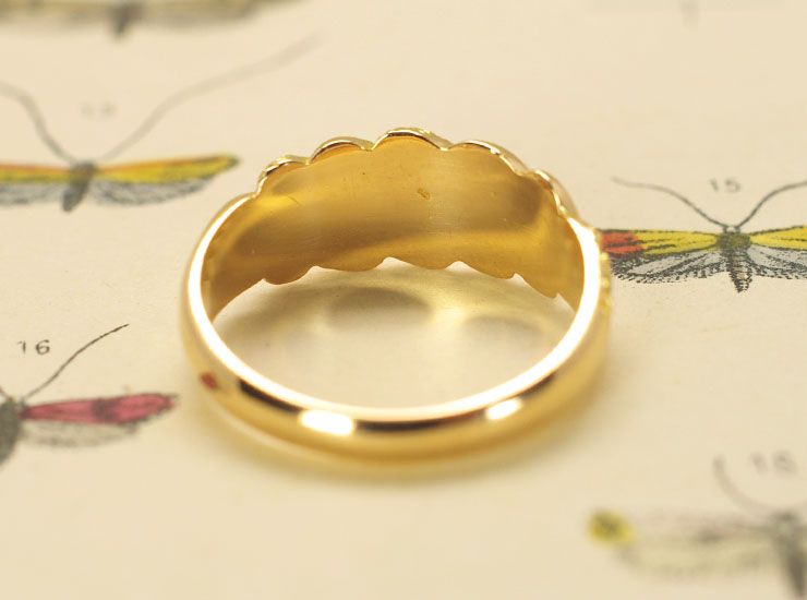 ヴィクトリアンK18キーパーリング