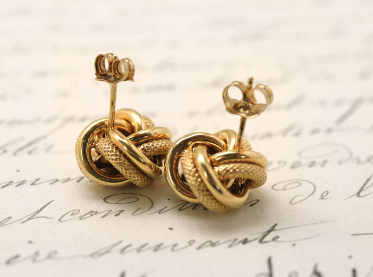 【アンティーク　ノットピアス　9金】 ヴィンテージ9金ノットピアス