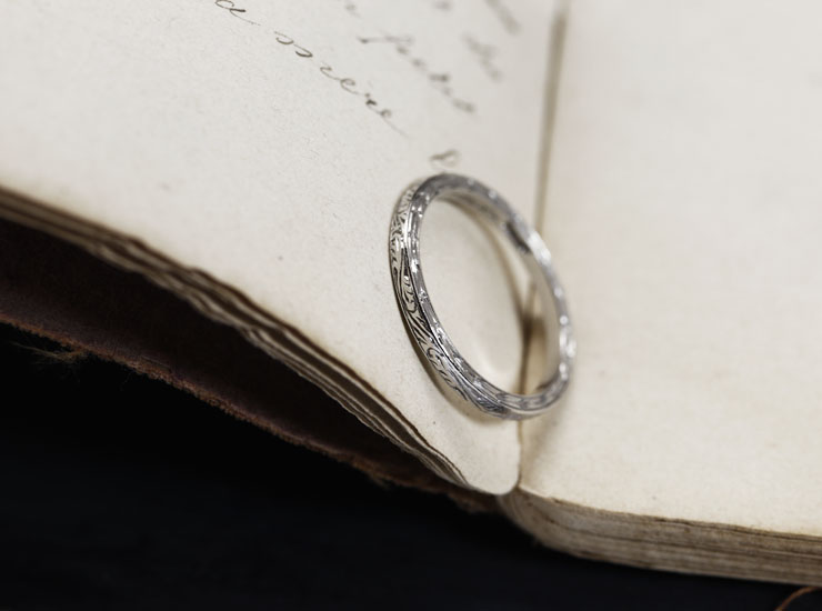 アンティークプラチナ結婚指輪