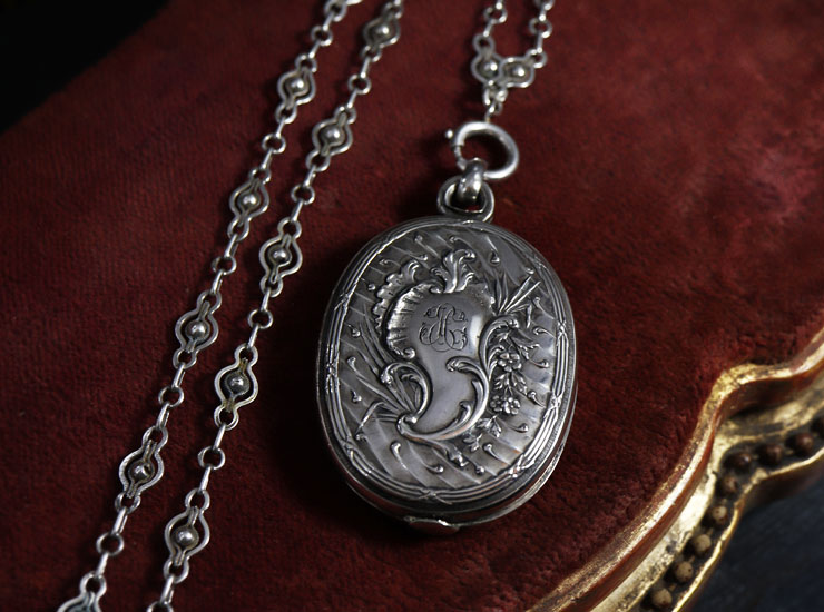 アンティークシルバー鏡ペンダント