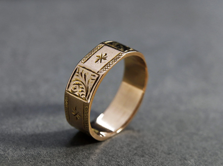 ヴィクトリアンK12結婚指輪