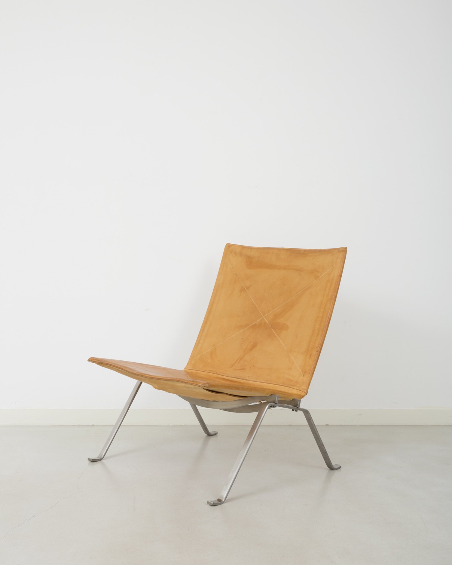 Poul Kjaerholm PK22 Natural Leather - E store | 08book