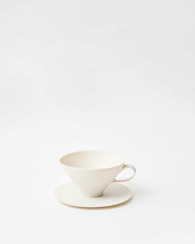 Tomohiro Uchida  Tea cup & saucer