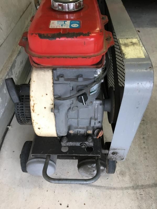 日立エンジンコンプレッサー 中古機械 - 石材工具・墓所用品プロ 日立エンジンコンプレッサー 中古機械 - 石材工具・墓所用品プロ