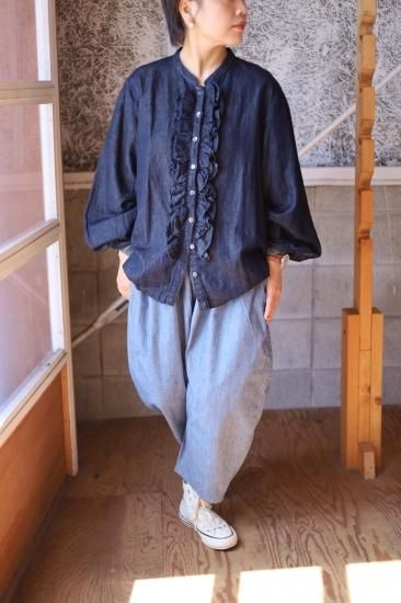 フリルブラウス リネンデニム - TAKASHIRO SENKO online shop フリルブラウス リネンデニム - TAKASHIRO SENKO online shop