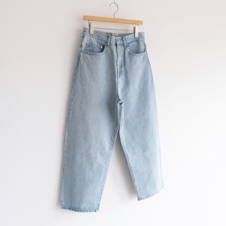 UNIVERSAL PRODUCTS『5 POCKET BUGGIE DENIM PANTS』30%OFF<img class='new_mark_img2' src='https://img.shop-pro.jp/img/new/icons20.gif' style='border:none;display:inline;margin:0px;padding:0px;width:auto;' />